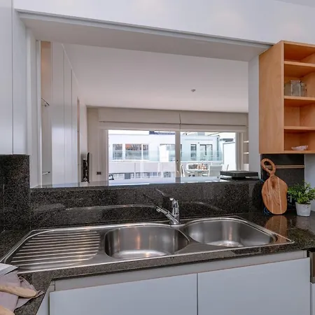 Apartmán Heavenly Penthouse With Lateral Sea View *